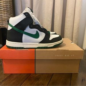 Youth Nike Dunks
